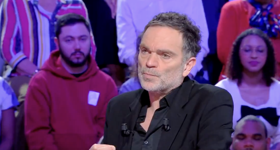 Yann Moix vs. les demeurés ?